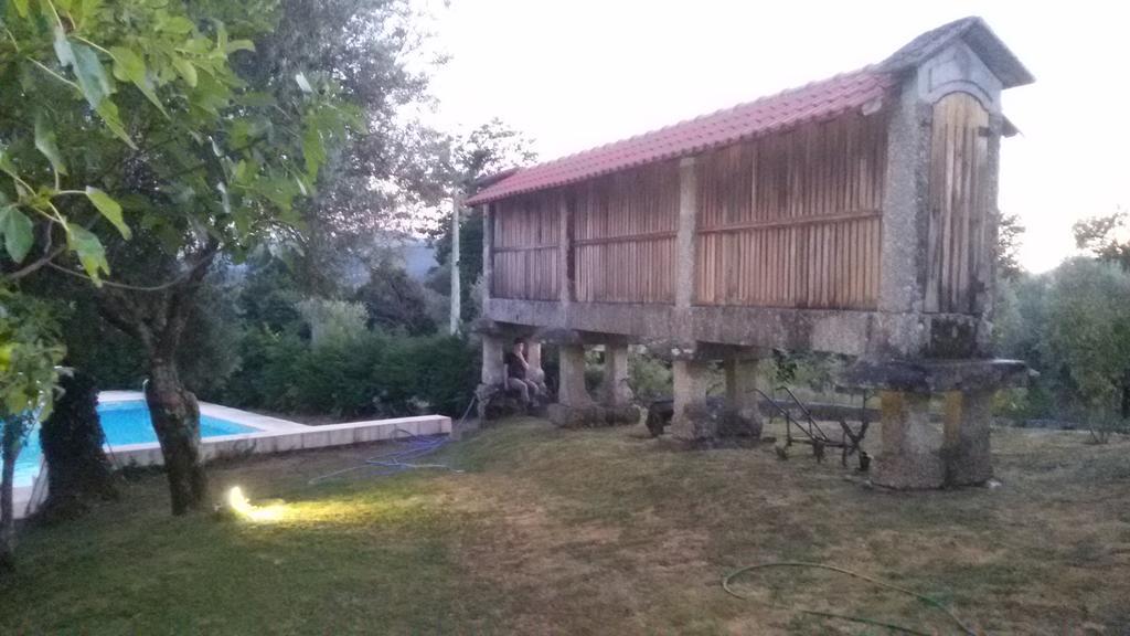 ヴィエイラ・ド・ミーニョ Quinta Da Penelaゲストハウス エクステリア 写真