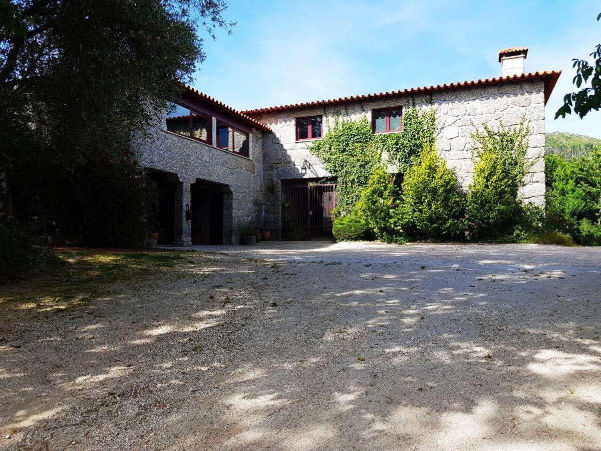 ヴィエイラ・ド・ミーニョ Quinta Da Penelaゲストハウス エクステリア 写真